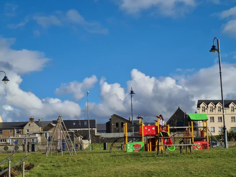 Bundoran Seaside Stays House - Wifi, Large Spacious Home Exteriér fotografie