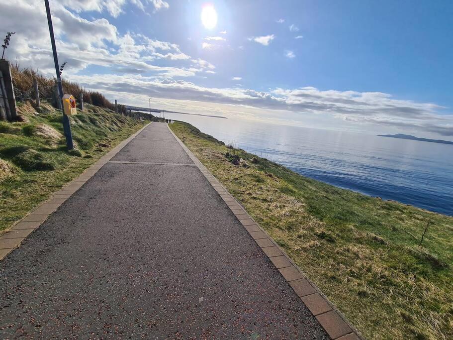Bundoran Seaside Stays House - Wifi, Large Spacious Home Exteriér fotografie